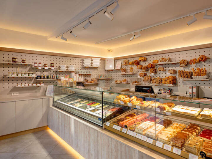 Reduziertes Design, mehr Wirkung: Die Kraft der Reduktion im Ladenbau